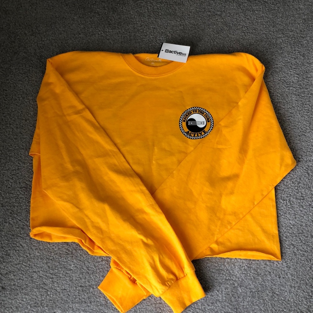 Cropped long sleeve